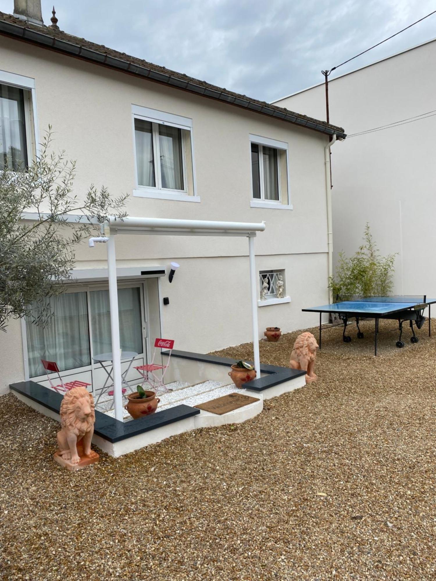 Appart Studio Rdc De Maison Avec Exterieur Proche Reims Tinqueux Bagian luar foto