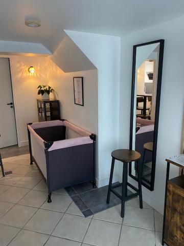 Appart Studio Rdc De Maison Avec Exterieur Proche Reims Tinqueux Bagian luar foto